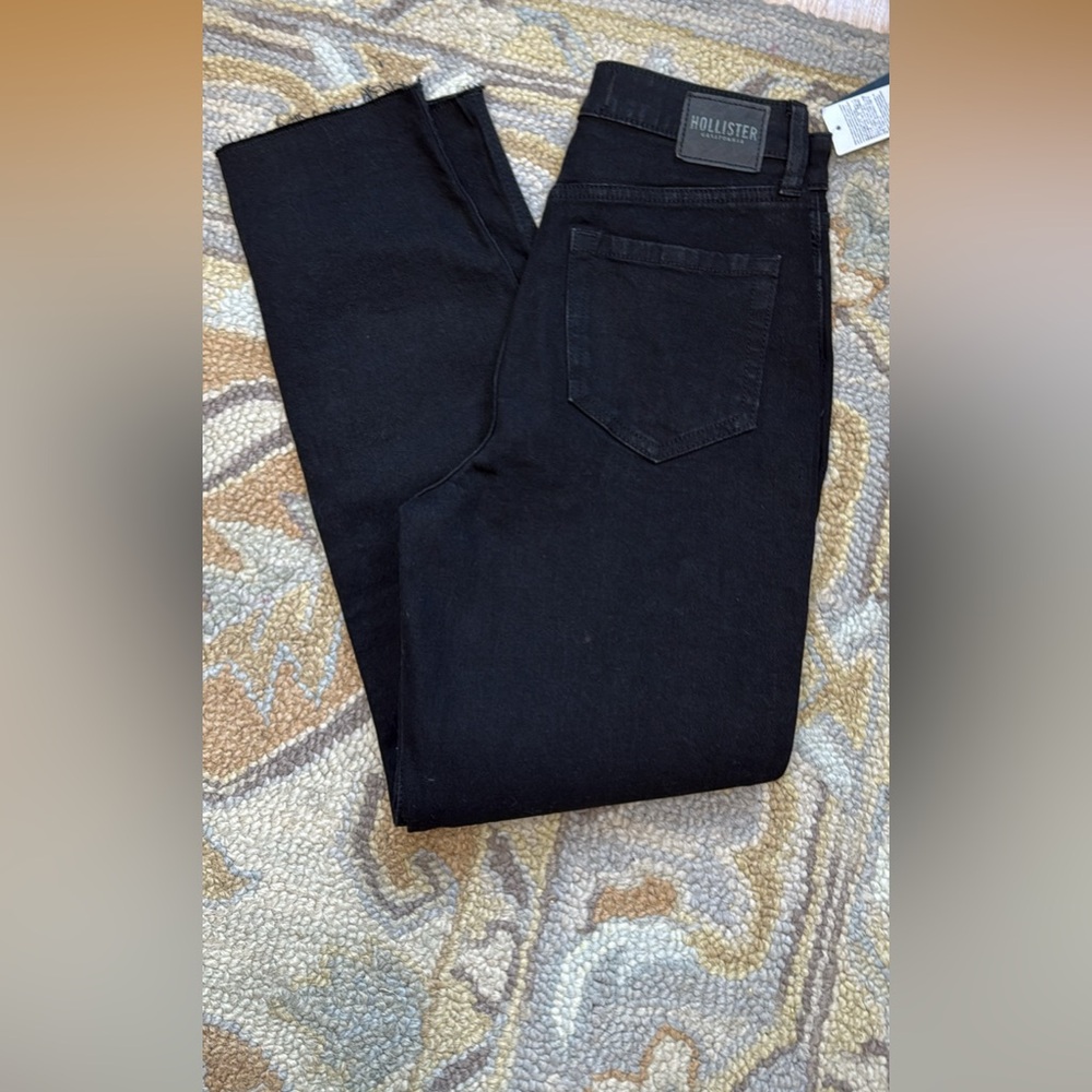 NWT Hollister womens mom Black Jeans
